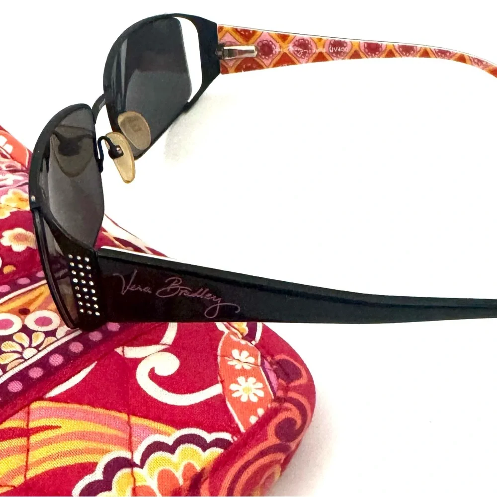 Vera Bradley Designer Sunglasses in the Model Julia with soft case